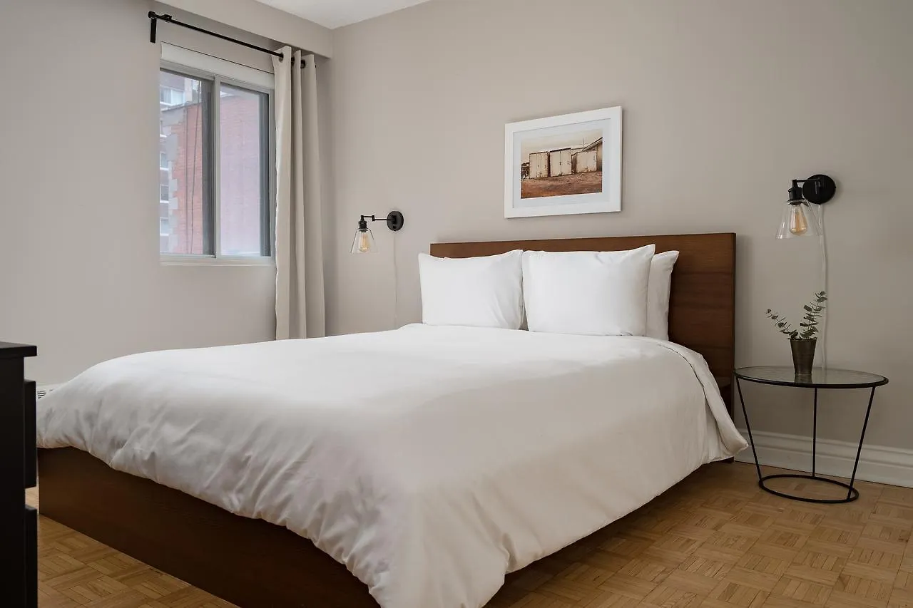 Bold Downtown Montreal Suites By Sonder Canada