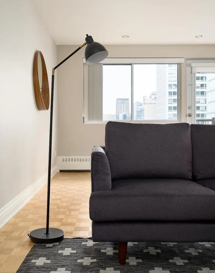 Bold Downtown Montreal Suites By Sonder