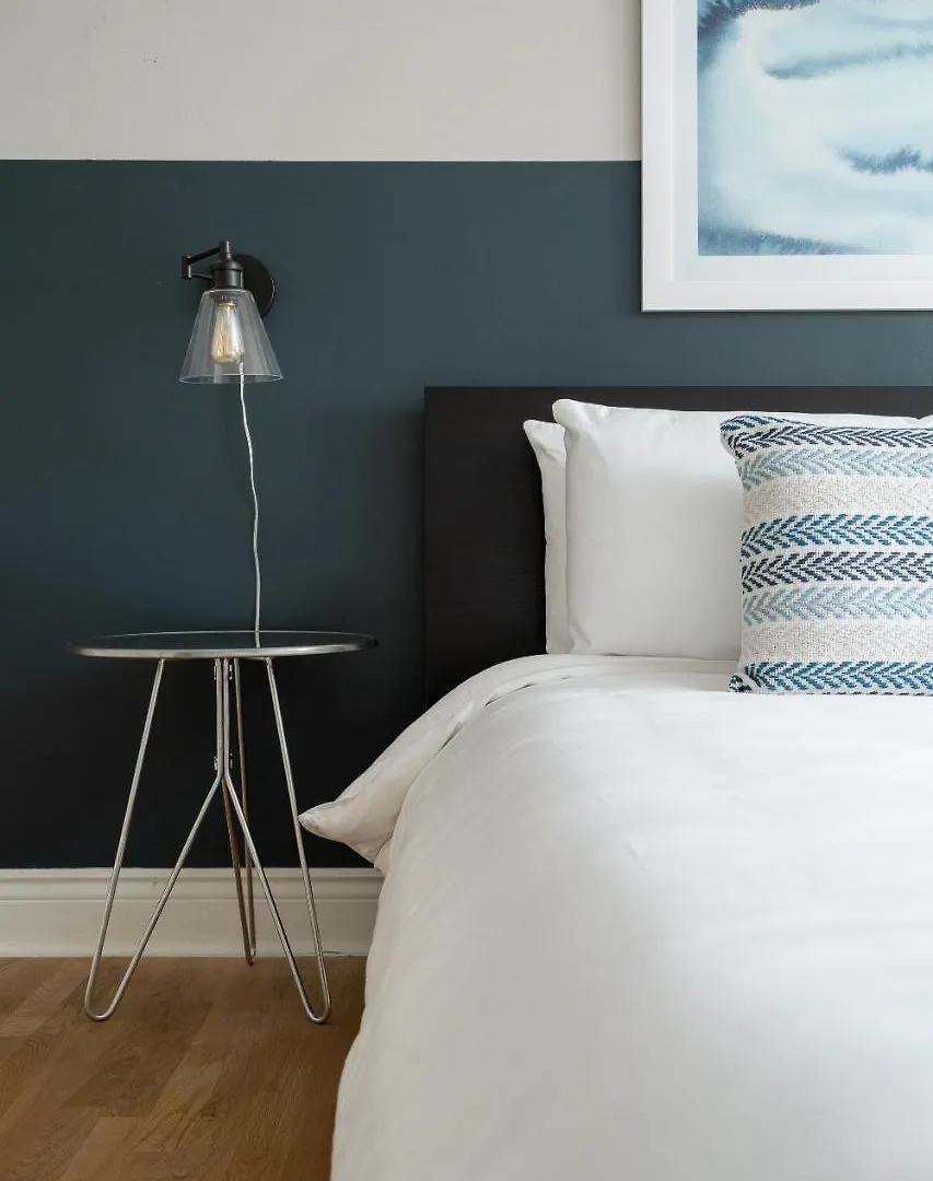 Bold Downtown Montreal Suites By Sonder 3*,  Canada