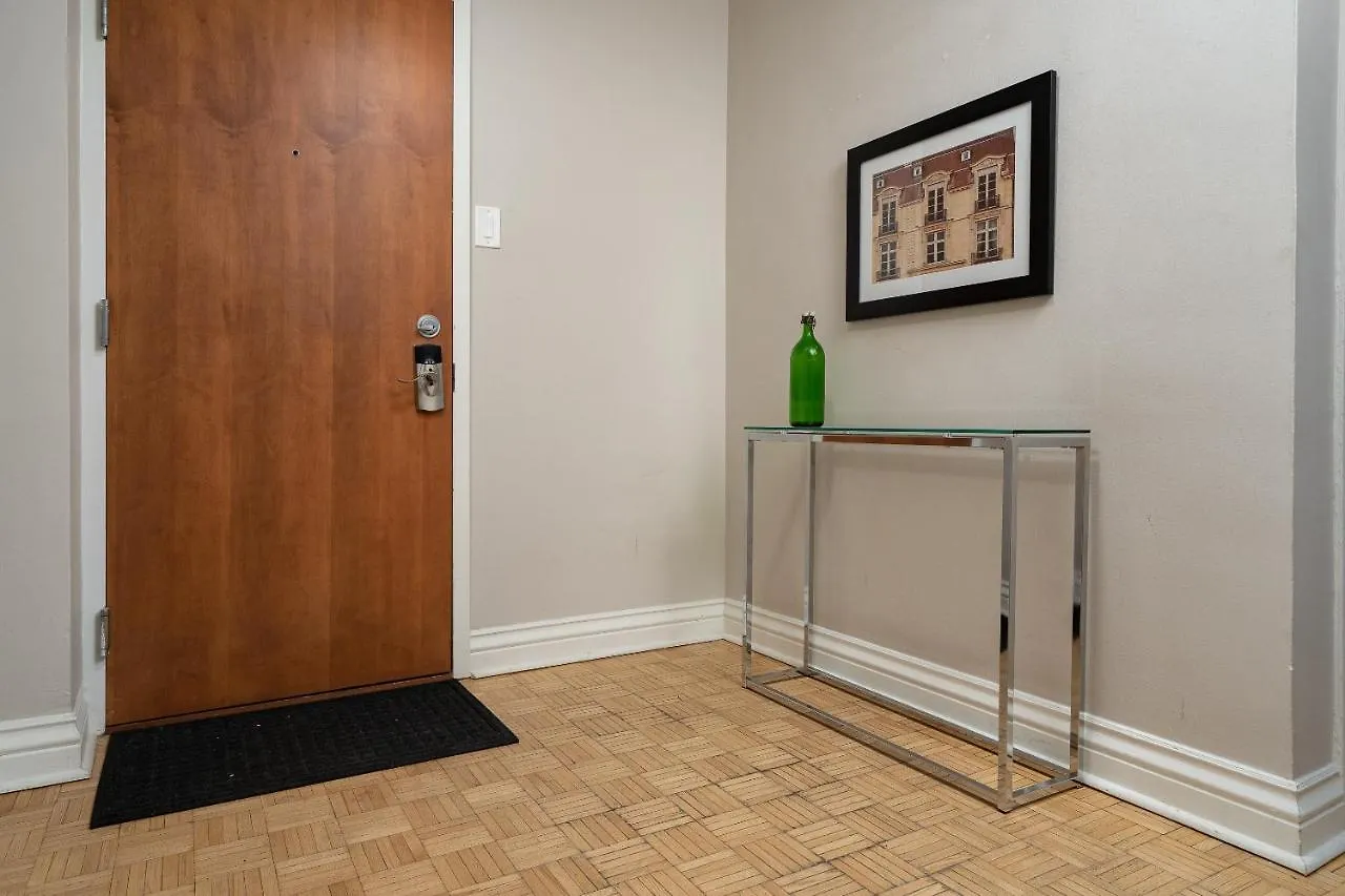 Bold Downtown Montreal Suites By Sonder 3*,  カナダ